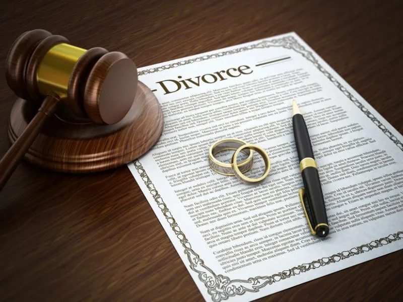 Divorce Lawyer in South Delhi